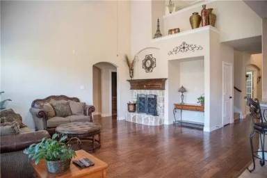 Main picture of 9742 Planters Row Dr