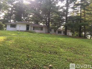 Main picture of 4995 E State Road 45