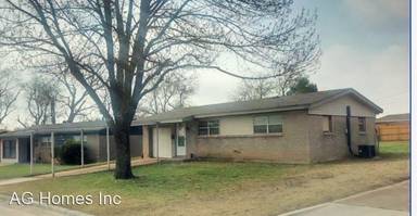 Main picture of 615 SW 14th St