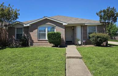 Main picture of 2841 McKenzie Ln