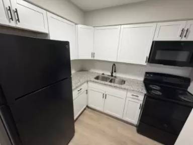 Main picture of 6384 Newtown Dr