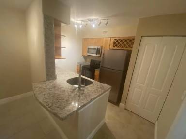 Main picture of 2861 N Oakland Forest Dr