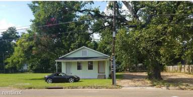 Main picture of 922 Maple St