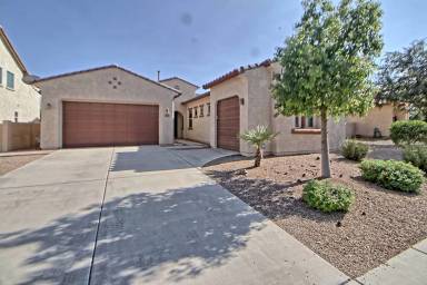 Main picture of 661 W Camino Curvitas