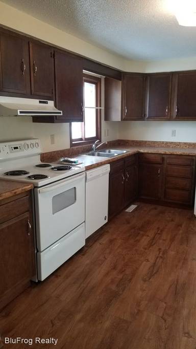 Main picture of 1024 16th St SW