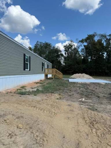 Main picture of 1539 Syracuse Community Rd