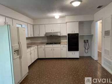 Main picture of 1623 Huffman Dr