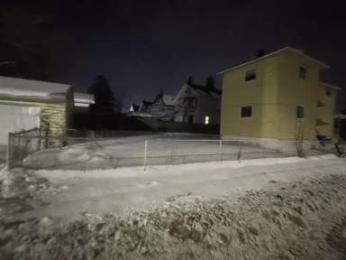 Main picture of 13708 Melzer Ave