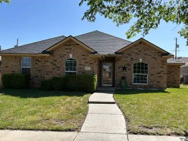 Main picture of 6111 Mercy Ct