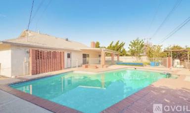 Main picture of 2820 Rio Claro Dr
