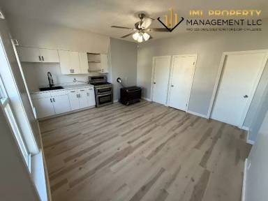 Main picture of 86 Kilburn St