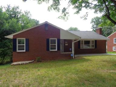 Main picture of 1302 Miller St
