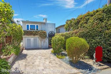 Main picture of 839 Catalina