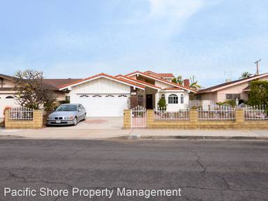 Main picture of 323 Gina Dr