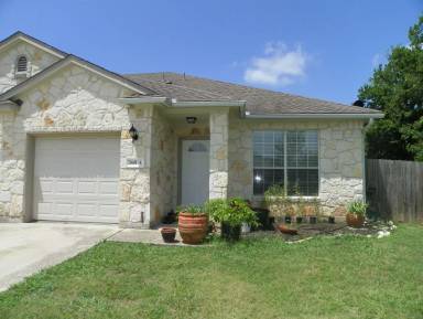Main picture of 2601A Cypress Ln