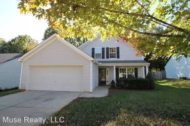 Main picture of 1534 Kingdom Way
