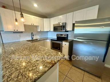 Main picture of 2399 Eastwood Dr