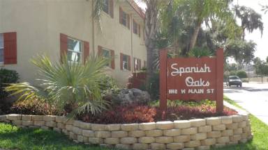 Main picture of 1112 W Main St