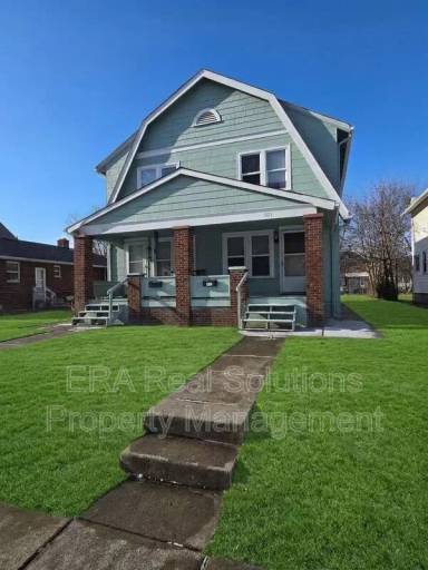 Main picture of 1527 Republic Ave