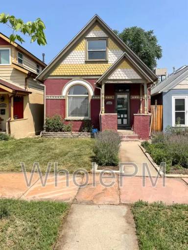 Main picture of 1733 W 39th Ave