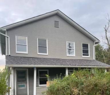 Main picture of 315 Meade St