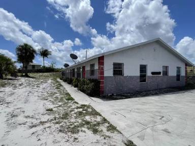 Main picture of 1109 W 28th St