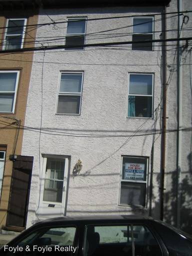 Main picture of 226 DuPont St