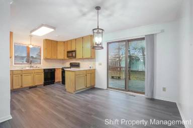 Main picture of 1829 Ridgewood Ave SE