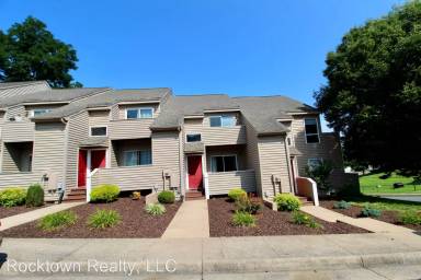 Main picture of 1434 Bradley Dr