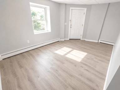 Main picture of 275 Vreeland Ave