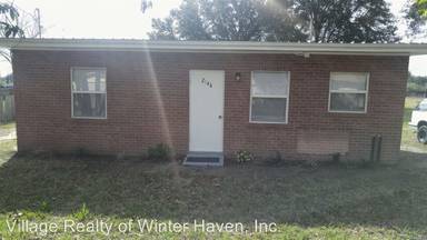 Main picture of 2146 Fruitland Park Cir