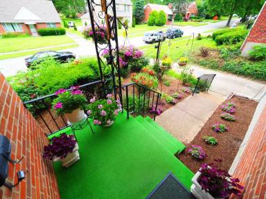 Main picture of 2932 Delavan Dr