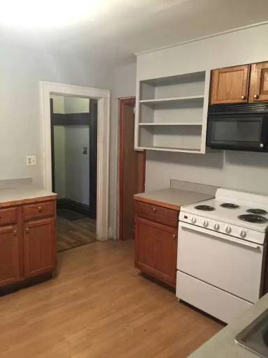Main picture of 368 E 14th Ave