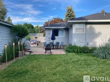 Main picture of 2420 S Myrtle St