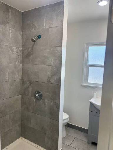 Main picture of 7825 8th St