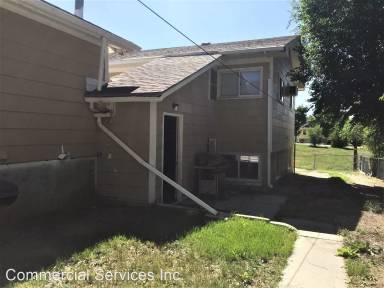 Main picture of 1138 S Cedar St