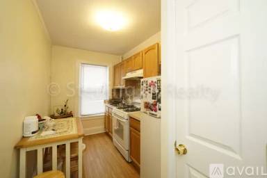 Main picture of 22 33 24 St