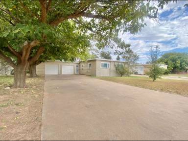 Main picture of 4304 30th St