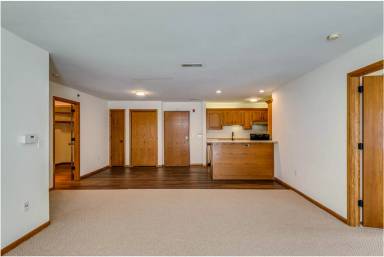Main picture of 12645 W Beloit Rd