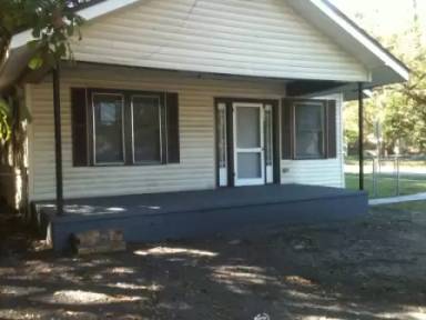 Main picture of 3358 Phyllis St