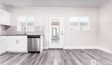 Main picture of 631 N 4th Avenue Apartments