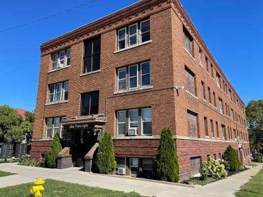 Main picture of 1700 Jackson St