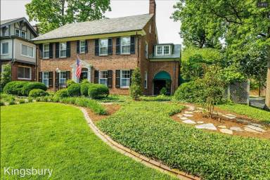 Main picture of 6901 Kingsbury Blvd