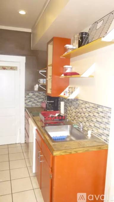 Main picture of 526 W Park St