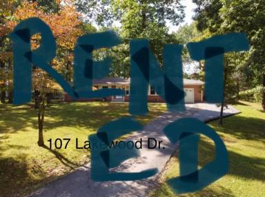 Main picture of 107 Lakewood Dr