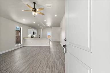 Main picture of 2117 Kirksey Ave