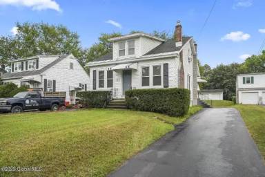 Main picture of 35 Wilkins Ave