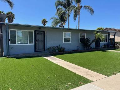 Main picture of 3565 Clairemont Mesa Blvd