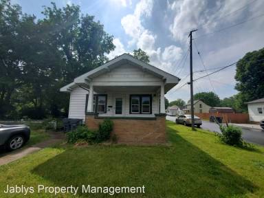 Main picture of 939 Indiana Ave