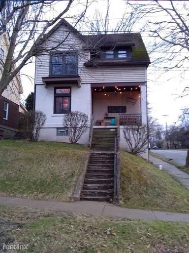 Main picture of 400 Washington Ave